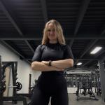 Helča Vacovská - Základy posilování s činkami a na strojích